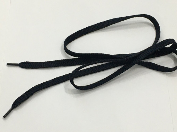 Шнурок поліестер плоский 8 мм./120 см. № 39