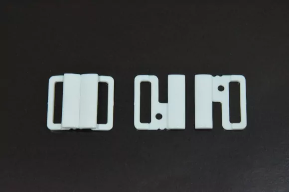 Застежка для купальников пластиковая 2 см. № 01/20 Застежка для купальников пластиковая 2 см. № 01/20