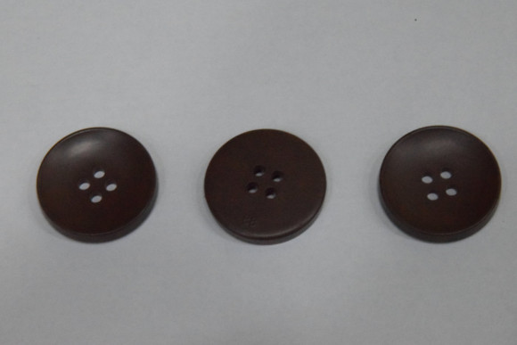 Гудзик Чоловічий на 4 отвори 30 мм. №32/499