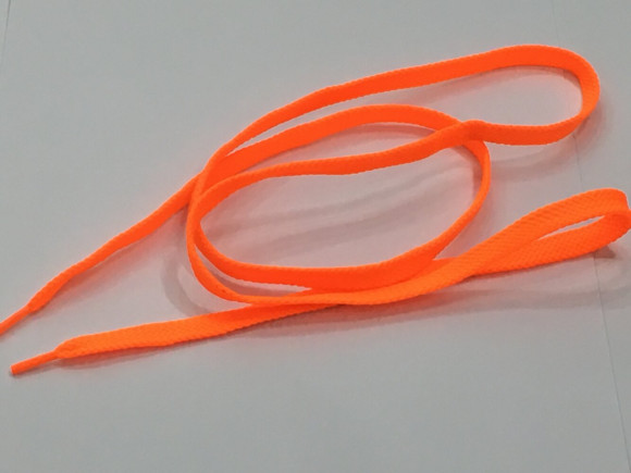 Шнурок поліестер плоский 8 мм./120 см. № 23