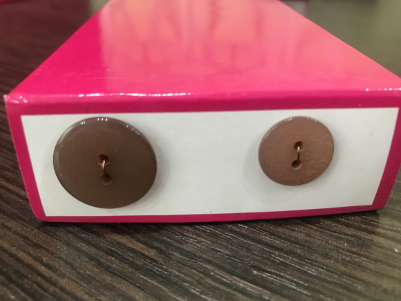 Ґудзик Костюмний на 2 отвори MIX № 172/753