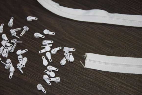 Змійка рулонка спіраль з бігунками № 3 W/KIWI