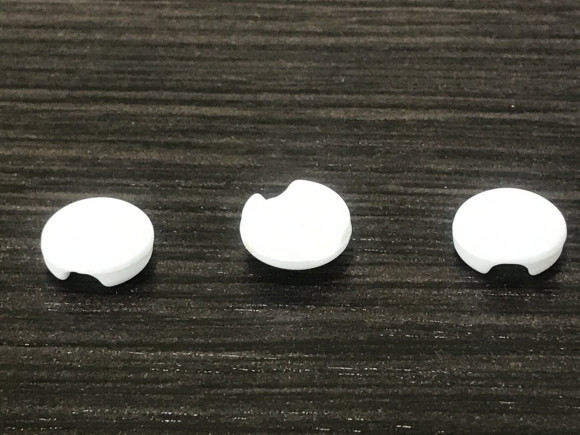 Гудзик Блузковий на півніжці 11 мм. №01/538