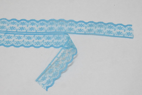 Мереживо на метраж: На сітці відривне 4,5 см. № 20