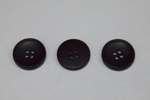 Гудзик Чоловічий на 4 отвори 28 мм. №39/690