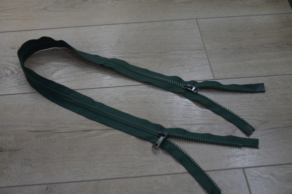 Змійка трактор 100 см. два бігунки № 49/8 R2