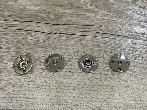 Кнопка пришивная 19 мм. № S