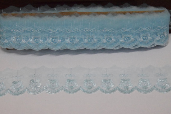 Мереживо на сітці 4,5 см. № 187