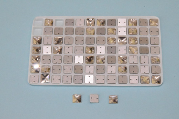 Пришивні стрази № 24 квадрат/8