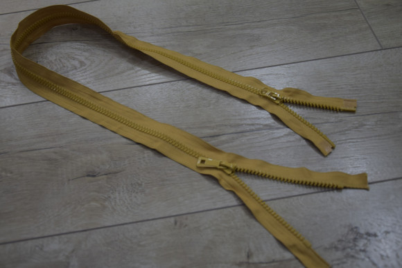 Змійка трактор 80 см. два бігунки № 157/8 R2