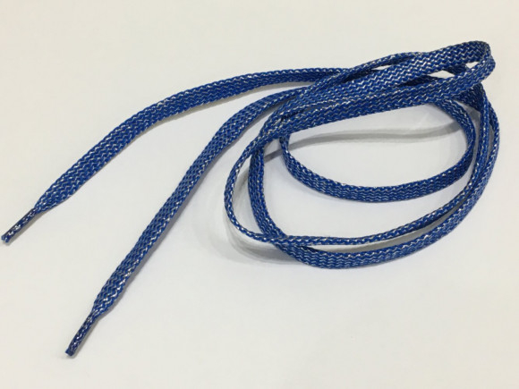 Шнурок поліестер плоский з люрексом 8 мм./130 см. № 40/S