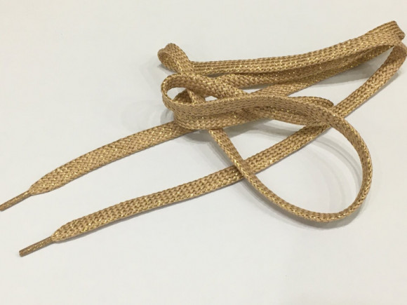 Шнурок поліестер плоский з люрексом 8 мм./130 см. № 107/G