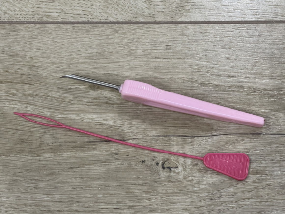 Голка для вишивки №SKN-2010