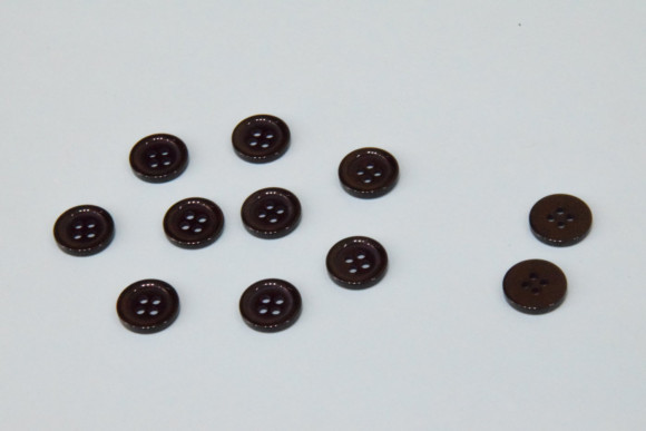 Гудзик Білизна на 4 отвори 12 мм. №39/272