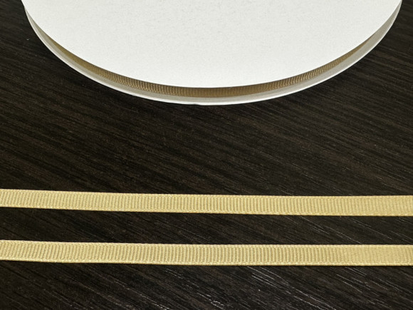 Стрічка репс 0,6 см. 92 м. № 1156/156