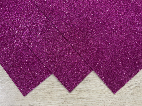 Фоамиран с глитэром клеевой 20/30 № 29