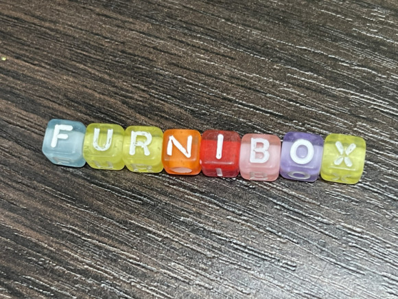 Намиста алфавіт 6 мм. № Квадрат 01/3500