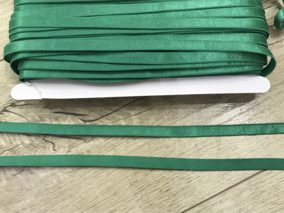 Резинка бретелькова 1 см. № 19