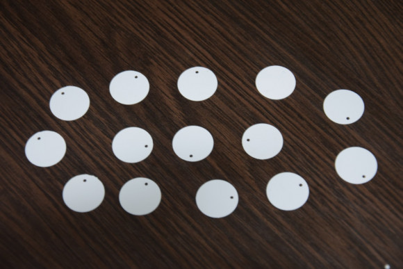 Паєтка кругла велика № 2/100 01