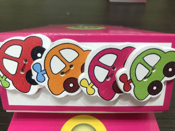 Ґудзик Дитячий на 2 отвори Машинки № MIX/765