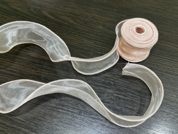 Стрічка органзова з кантиком 4 см. №41