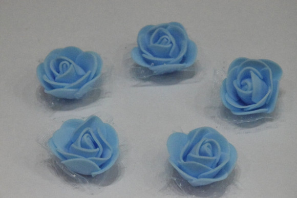 Латексні троянди з фатином 3 см. № 187