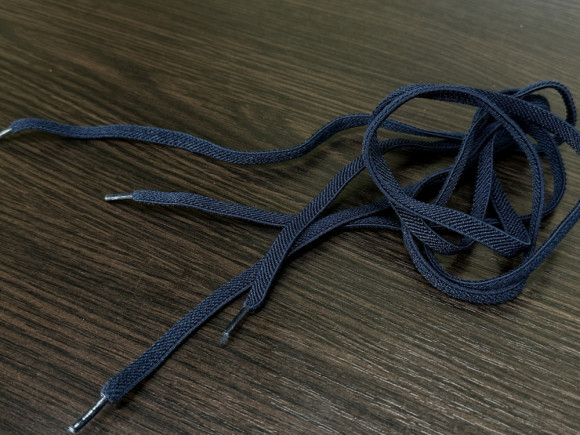 Шнурок гумка плоска 7 мм./90 см. № 120