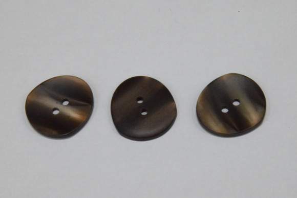 Гудзик Костюмний на 2 отвори 30 мм. №32/678