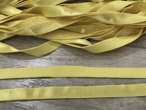 Резинка бретелькова 1 см. № 132/23