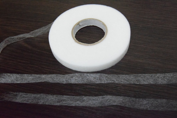 Павутинка: клейова без паперу 112 см.