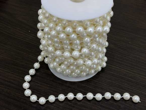 Намиста перли на нитці № 6 M