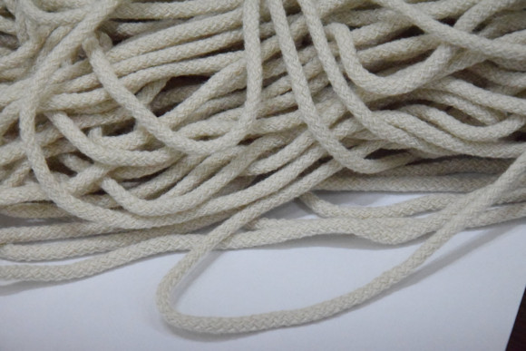 Акриловий шнур 6 мм. № М