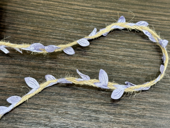  Джутова нитка з листочком № 21