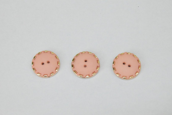 Гудзик Костюмний на 2 отвори в оправі 22 мм. №04-G/639