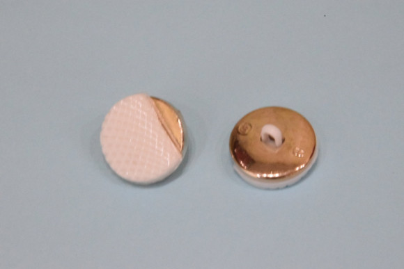 Гудзик Костюмний на ніжці 25 мм. №01-G/575